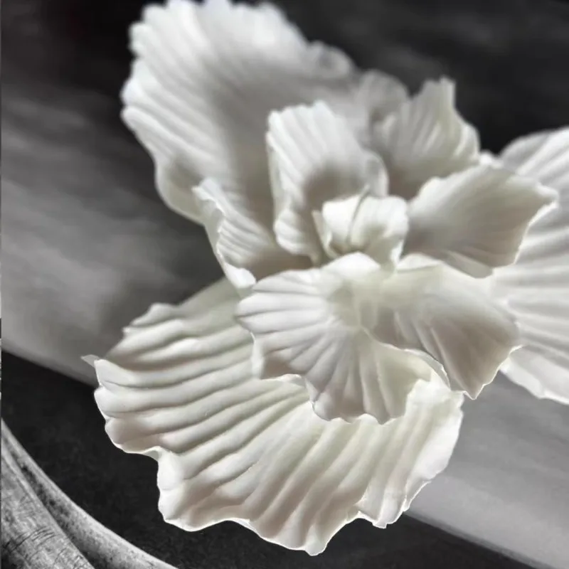 New Chinese-style wabi-sabi wind sales office, peony flower ceramic model room, study entrance aisle, soft vase 4