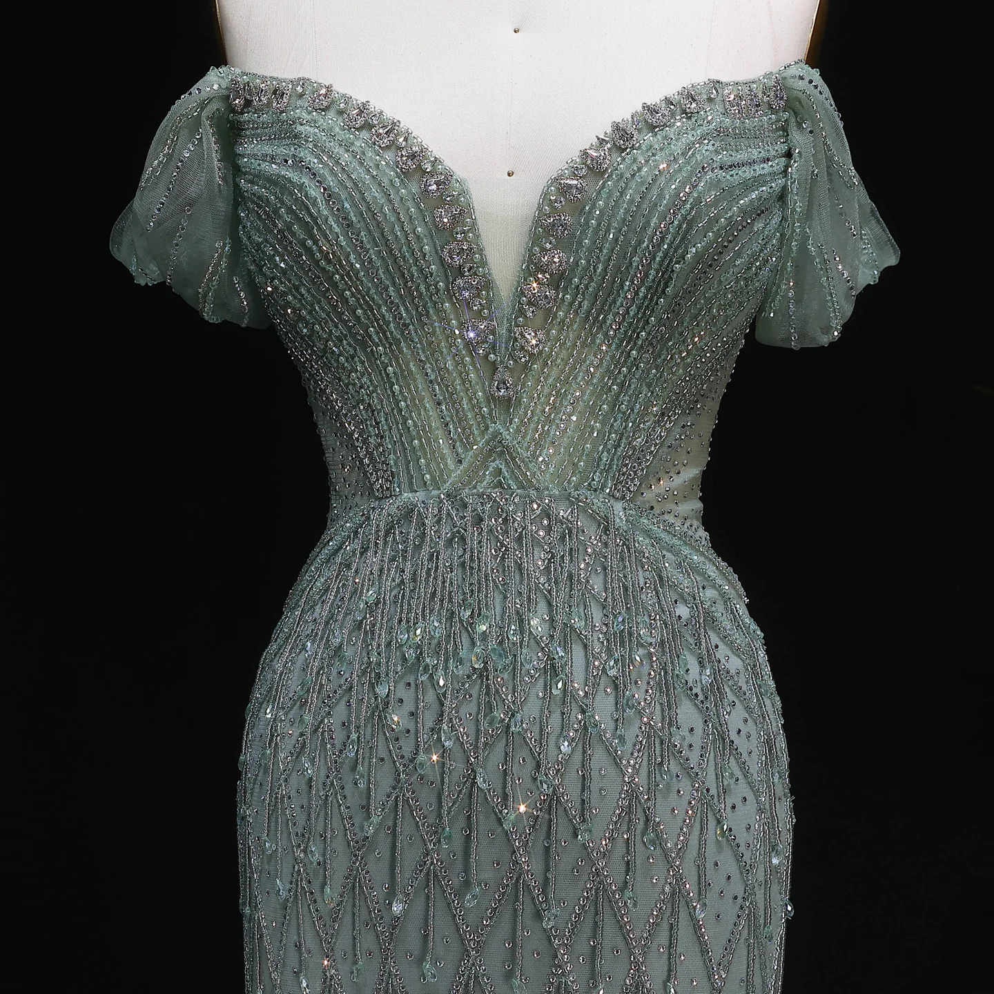Sharon Said Atemberaubendes schulterfreies, rosafarbenes, mit Perlen besetztes Meerjungfrauen-Abendkleid mit Herzausschnitt, luxuriöses Dubai-Hochzeits- und Abschlussballkleid SS003, maßgeschneidert – Detail 12