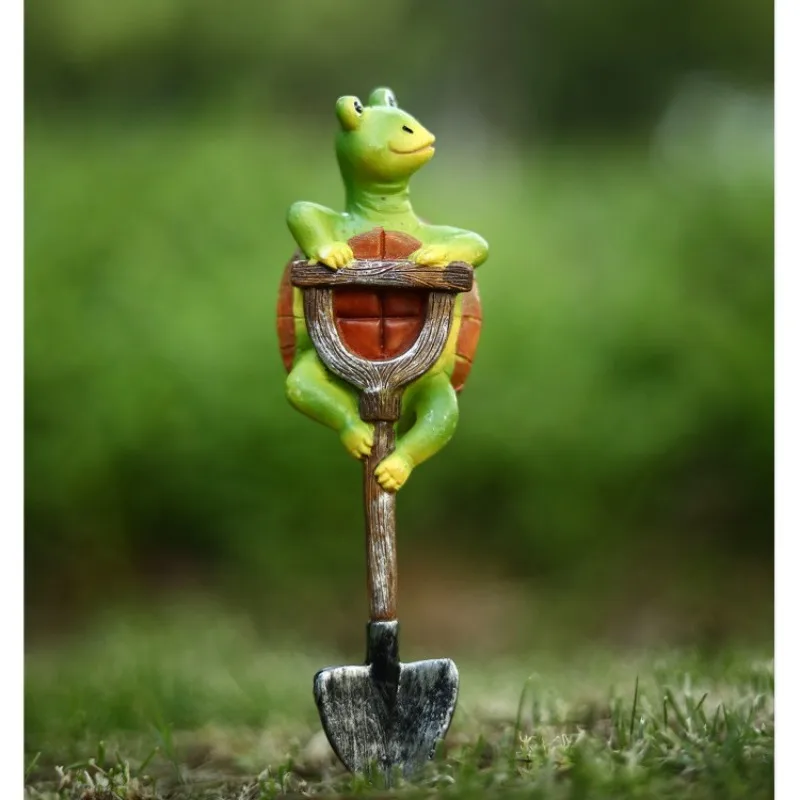 

Creative Garden Bonsai Craft Decoration Ornamental Frog, Rabbit, Turtle and Gnome Sculptures for Outdoor Spaces