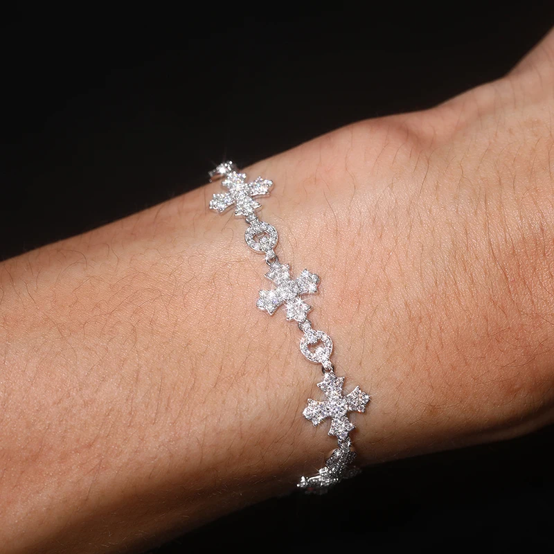 

Hip Hop Moissanite Paved Bling Ice Out S925 Sterling Silver Crosses Link Chain Bracelets Women Men Rapper Jewelry