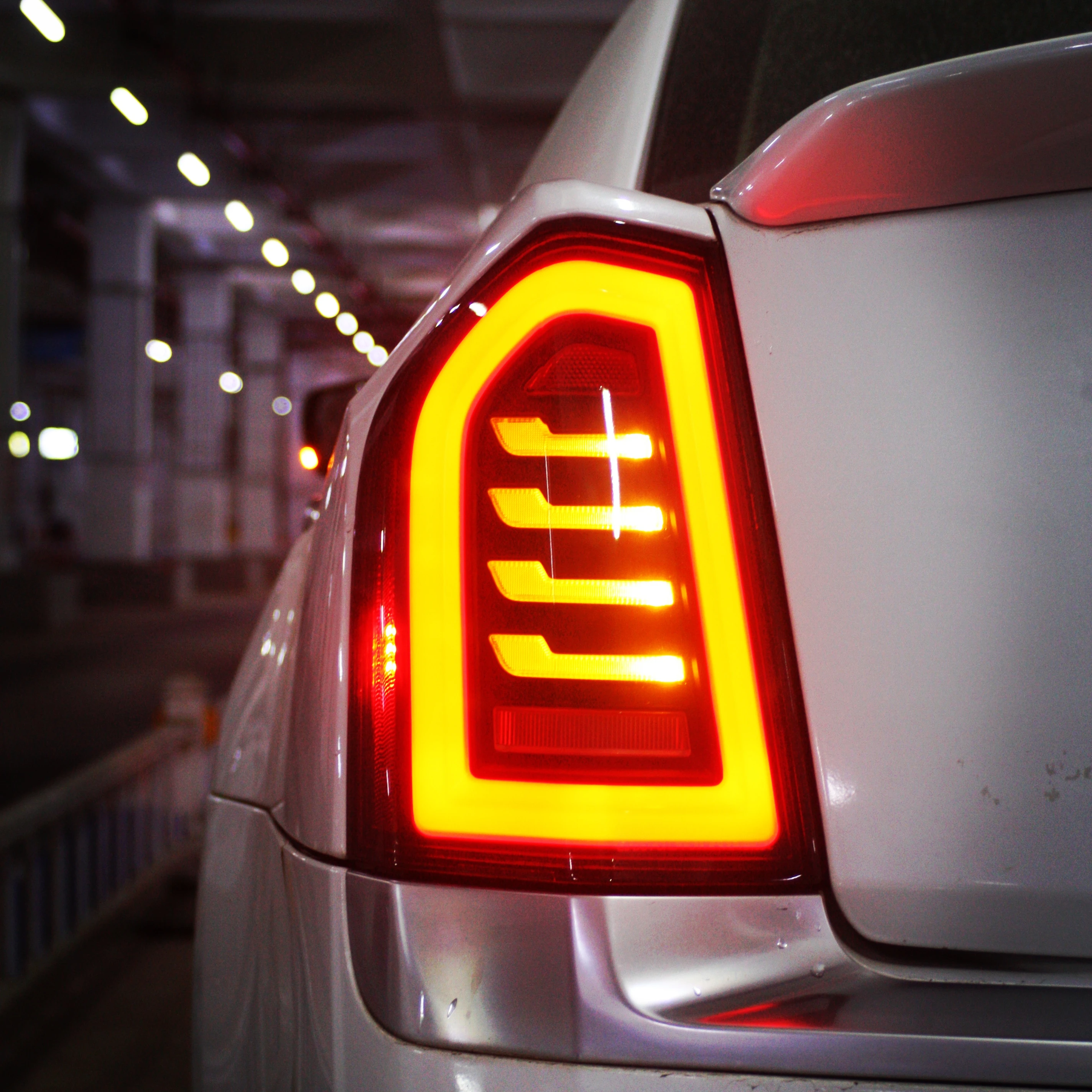 

Автомобильный фонарь, задний фонарь для CHRYSLER 300C, внешние аксессуары, задний фонарь 2011-2014, задние фонари