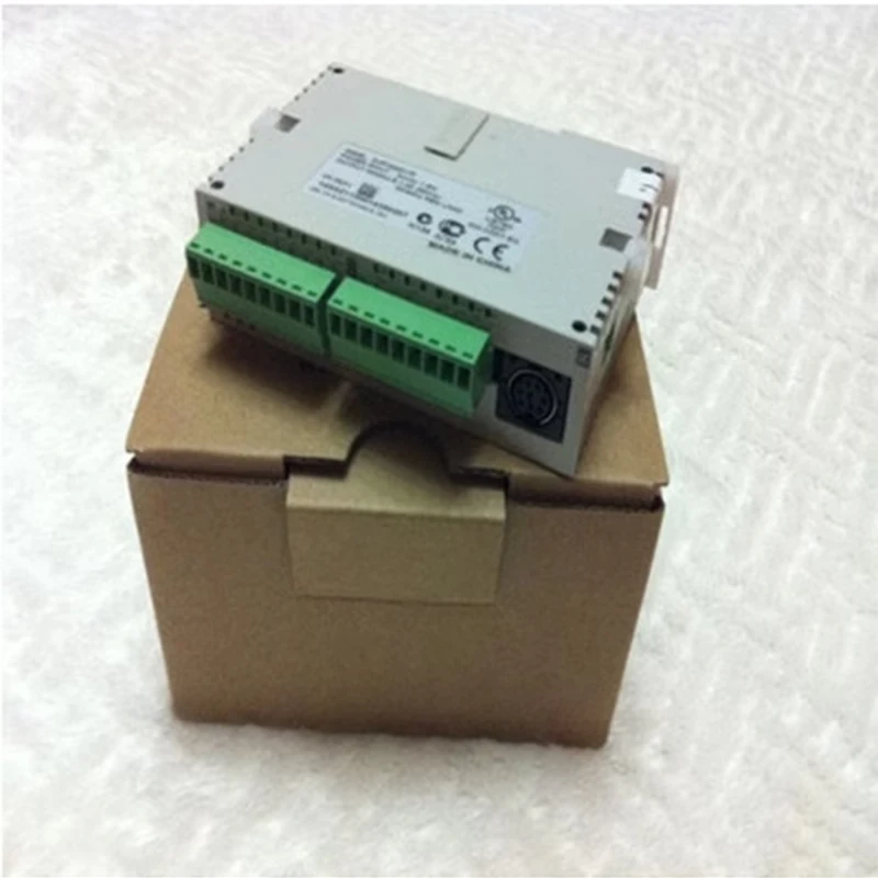 Original PLC expansion DVP16SP11R/DVP16SP11T/DVP16SP11TS 8DI/8DO 16-point expansion unit