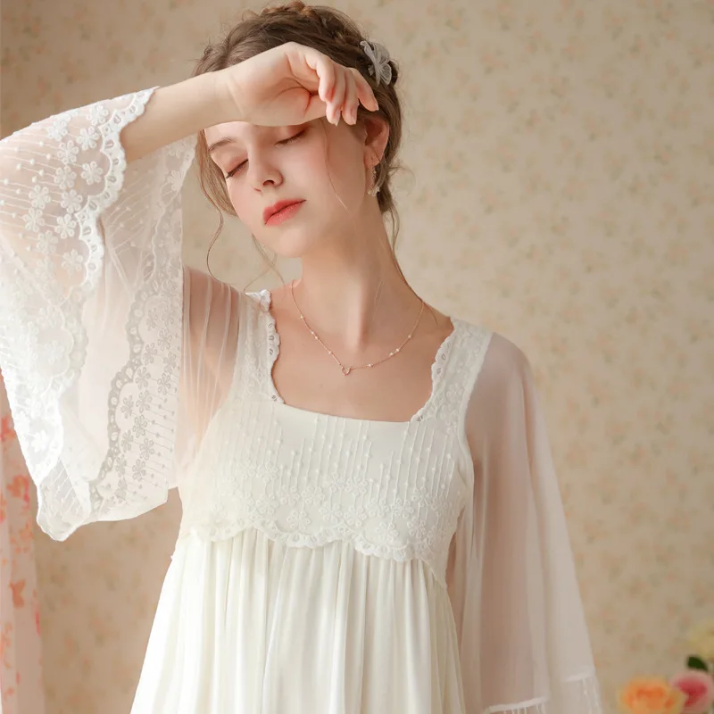 

French Sexy Lace Square Collar White Nightdress Princess Vintage Embroidery Flare Sleeves Long Nightgowns Mid-Calf Modal Nightie