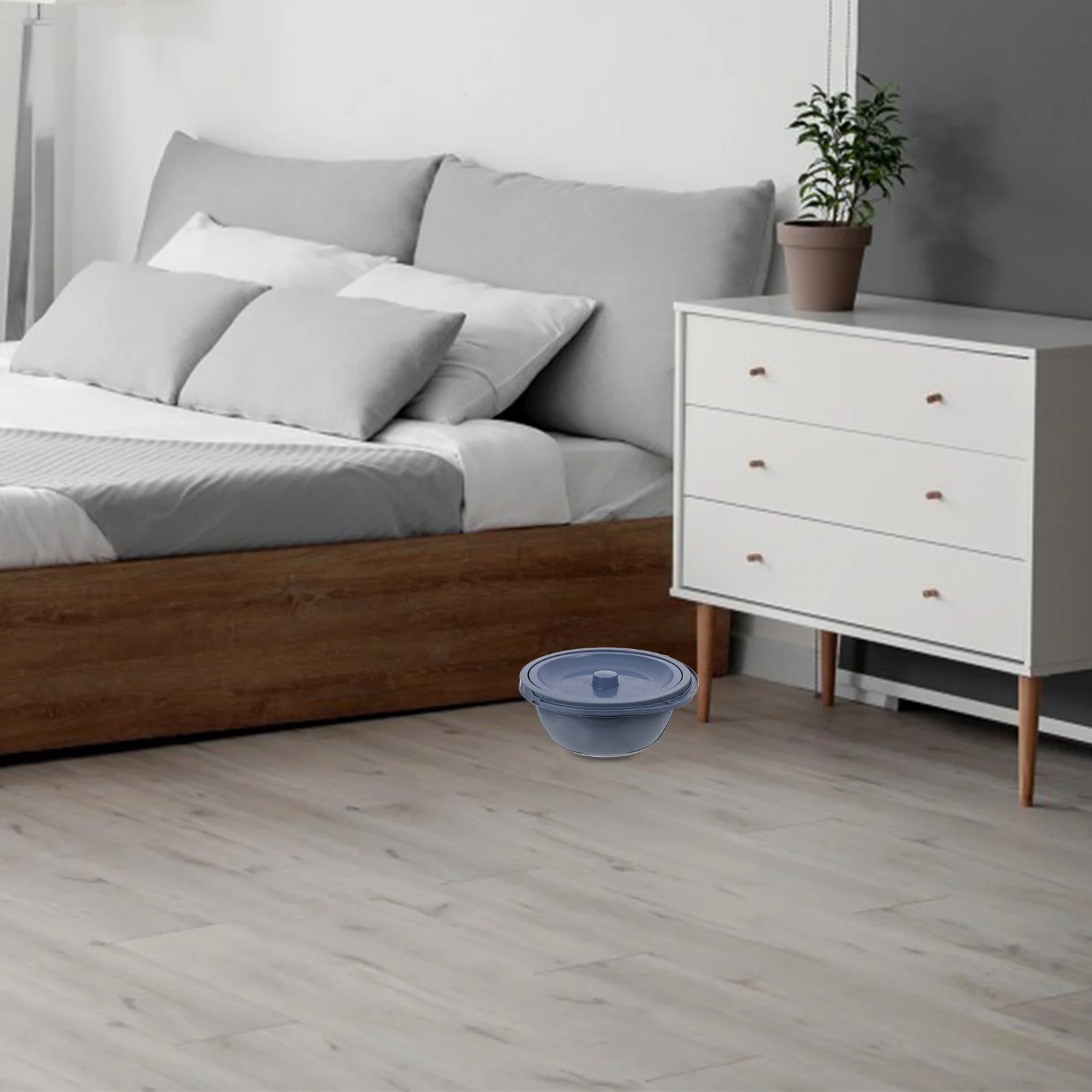 وعاء البول الليلي المحمول للغرفة للنساء المسنات رمادي داكن مانع للتسرب بجانب السرير للمستشفى المنزلي متين Pp