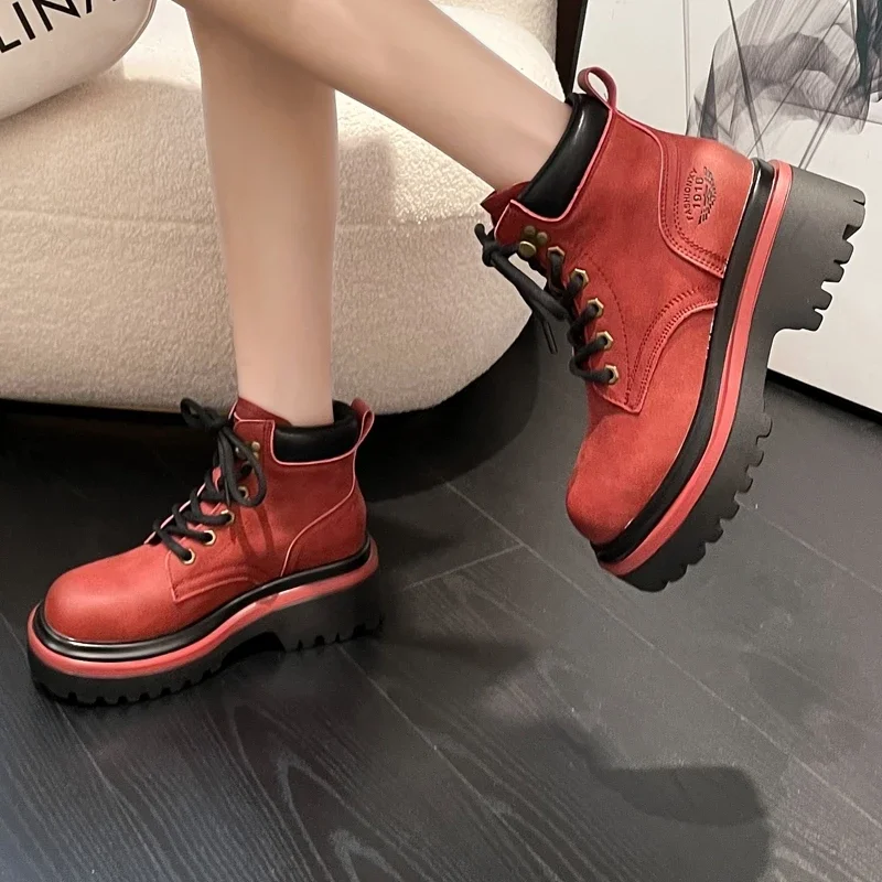 

AUTUSPIN 34-40 Women Basic Ankle Boots Classics Thick Heels Platforms Leather Shoes Hiking Walking Retro Motorcycle Boots Woman