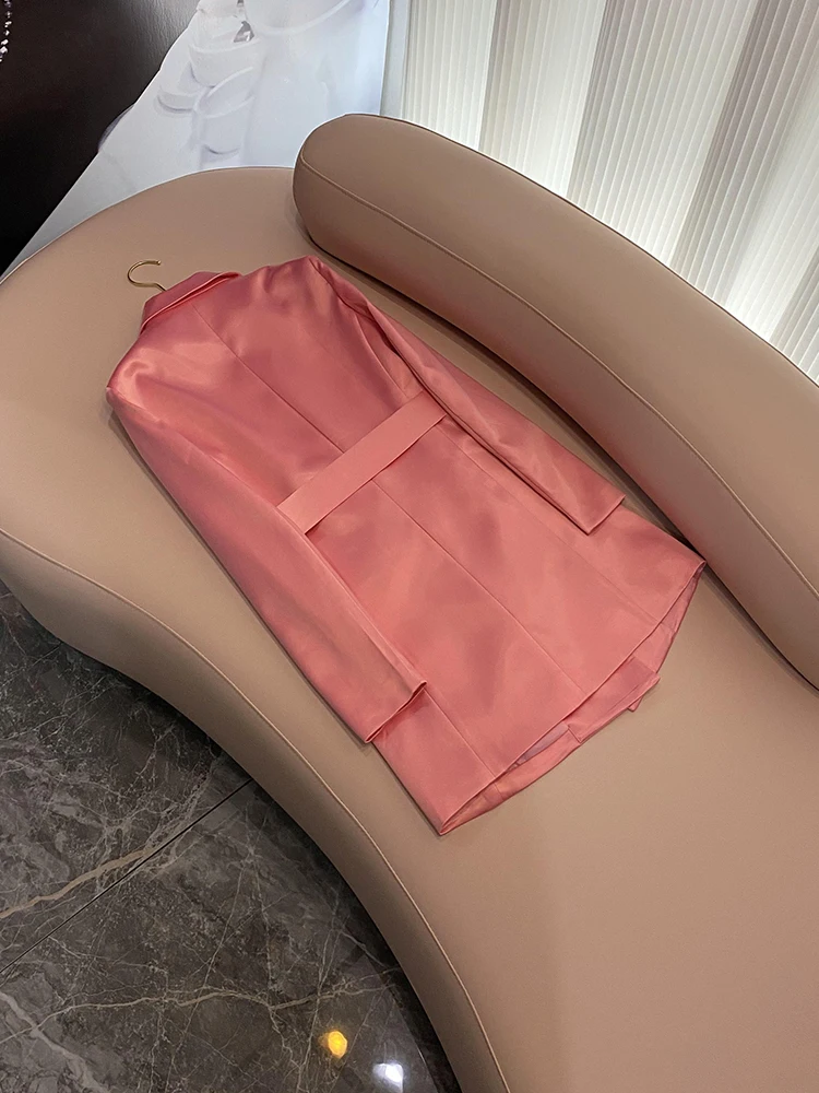 La signora in raso di qualità ha progettato un Mini abito Blazer rosa corto da donna in stile elegante da ufficio solido a maniche lunghe