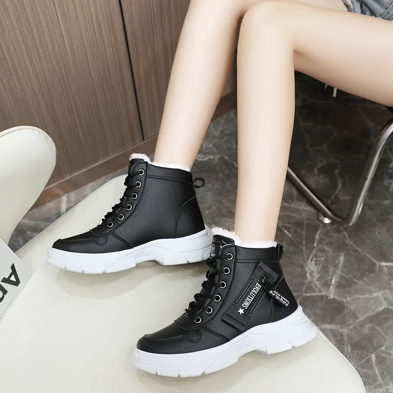 Zapatos de mujer Designer Sneakers per donna Casual High Top Shoes Womens Winter Plush foderato calde scarpe sportive stringate spesse