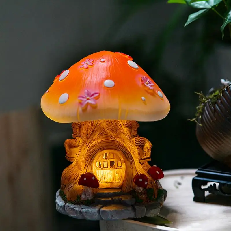 Garden Solar Mushroom Decor LED Light up Solar Figurine Mushroom House Yard Cottage Decoration Outside Resin Statue Waterproof