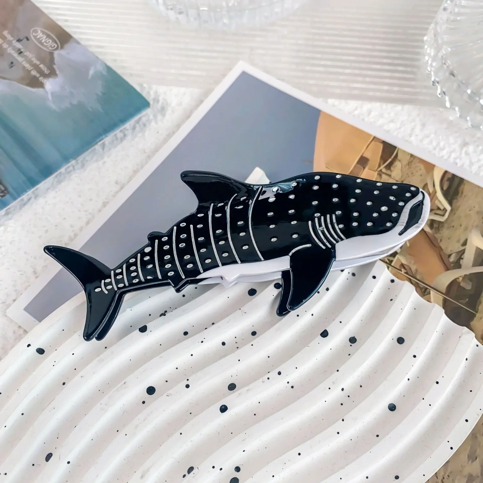 NC Personality New Design Cartoon Marine Shark Hair Clips Cute Blue Whale Acetate Claw Clip Gift Barrettes Hair Accessories