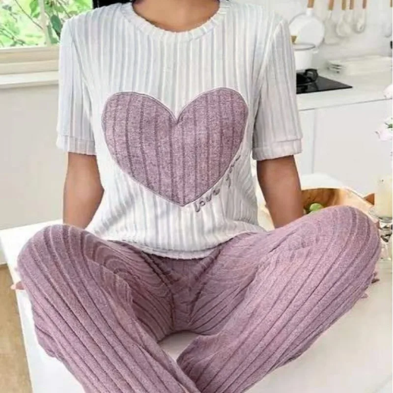 Women's Sleepwear with Heart-shaped Pattern Short Sleeved Shirt Long Pants Two-piece Simple and Cute Casual Home Decor for Women