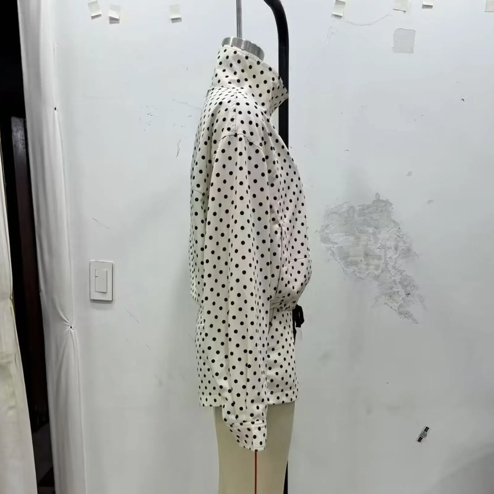 HH Weibliche Herbst Mode Polka Dot Gedruckt Set Lange Ärmel Rollkragen Kordelzug Jacke + A-line Shorts frauen Vintage Anzug – Detail 17