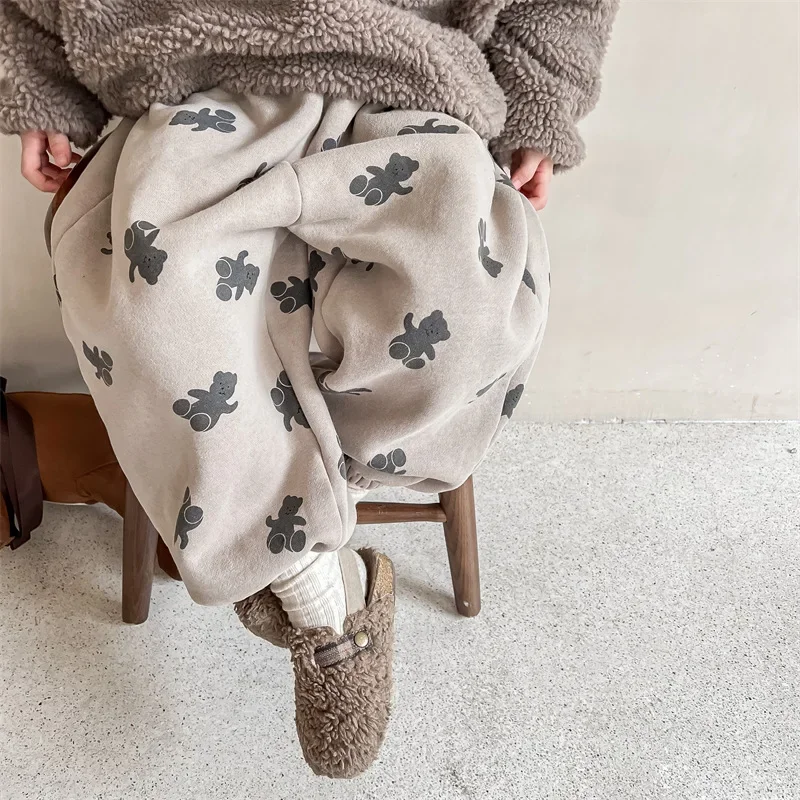 Winter Jongens en meisjes cartoon beren fleece joggingbroek aan de binnenkant Kinderen dikker warme losse broek