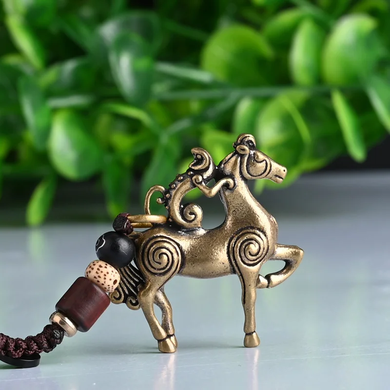 

Copper art micro-carved bronze horse monkey ornaments solid brass immediately sealed copper key chain package.