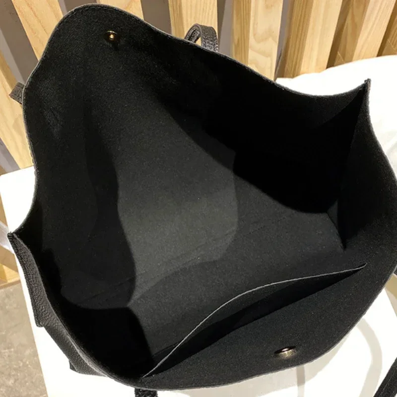 

New Trend Women Single Shoulder Bag Casual Large Capacity Pu Lychee Pattern Tassel Outdoor Simple Tote Bag