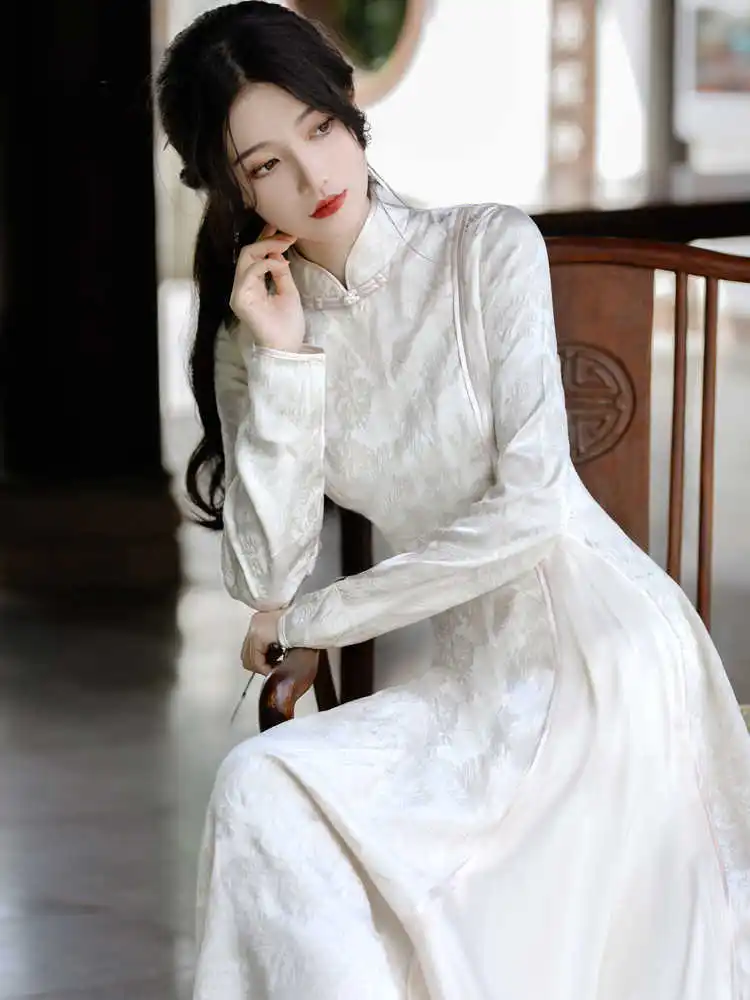 

2024 autumn new Chinese women fairy dress vietnam aodai women elegant party dress female oriental ao dai vintage clothing a647