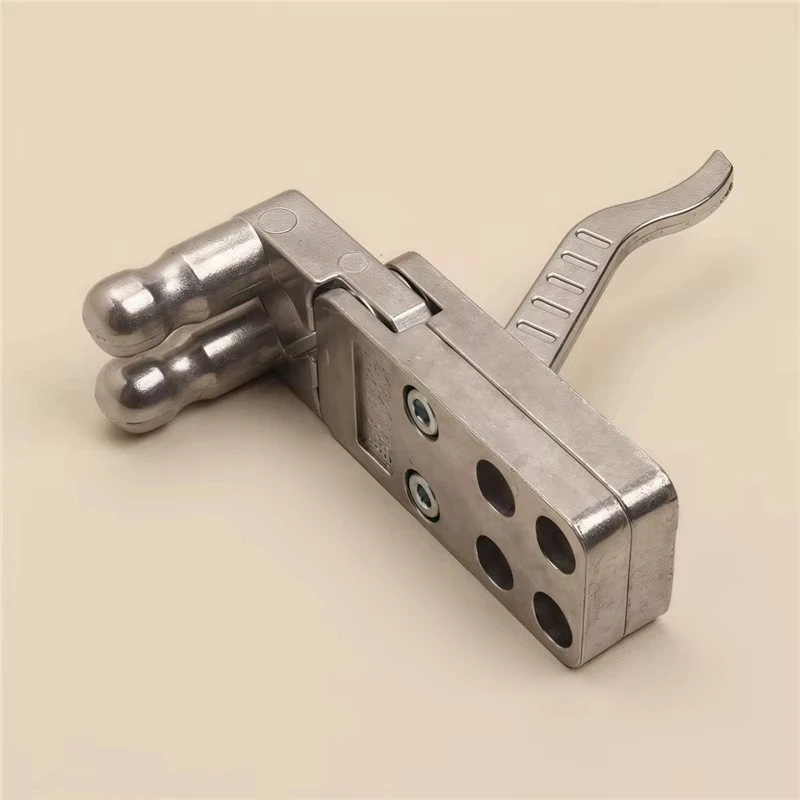 Outdoor Egg Clamp Aluminum Alloy Two Axis Linkage Steel Ball Automatic Return Scattered Release Opening and Closing Integrated