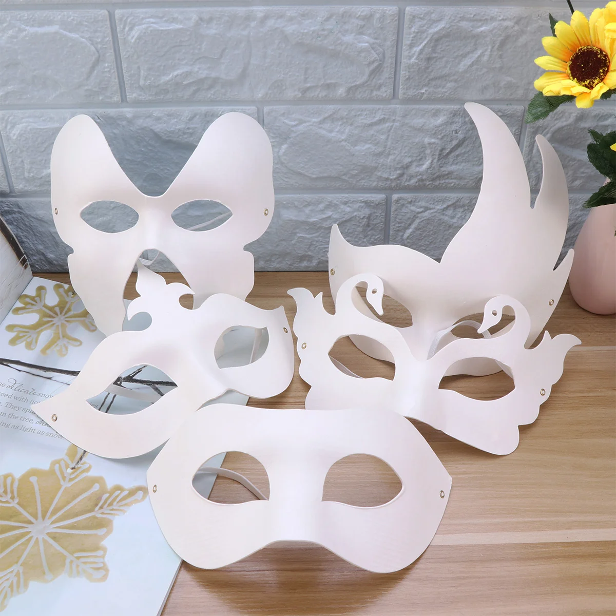 10pcs Party Masks DIY Craft Masks Cosplay Painted Decorative White Masks for Costume Fancy Dress Party ( 2pcs + 2pcs + Three Tip