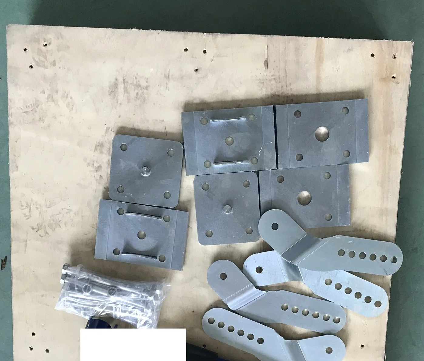 Everything You Need to Know About Leaf Springs for Your Vehicle