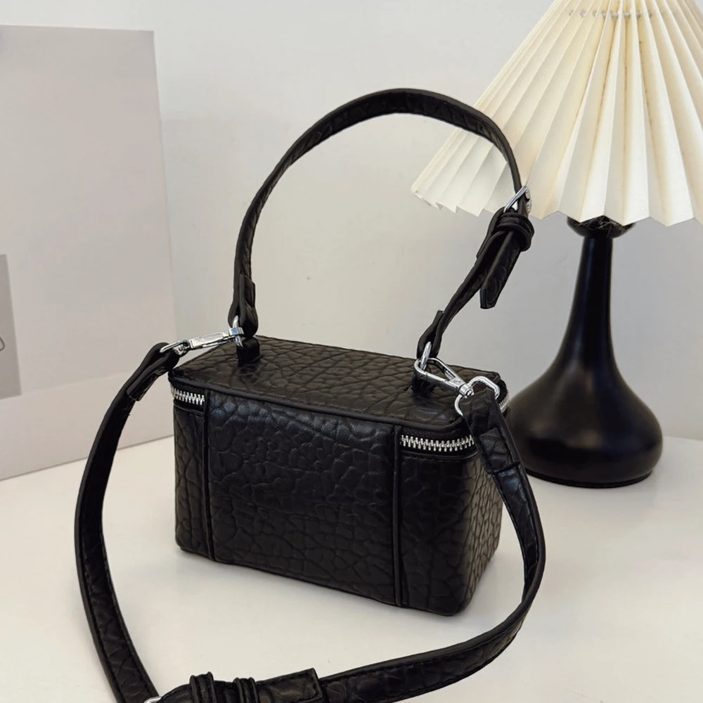 

Classic Black Handbag New Summer Women's Solid Color Texture PU Square Handbags Design Sense Mini Box Crossbody Bags