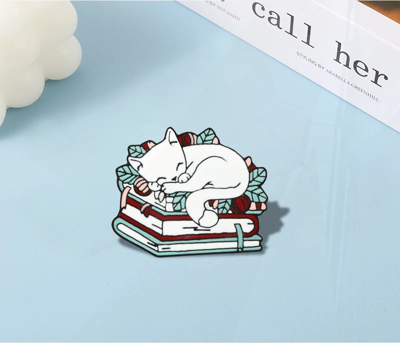 Kitten Pines Cute Book Lover Animals Badge Bag Clothes Lapel Brooch Jewelry Gifts Cat Reading Book Enamel Pins Cartoon Slee