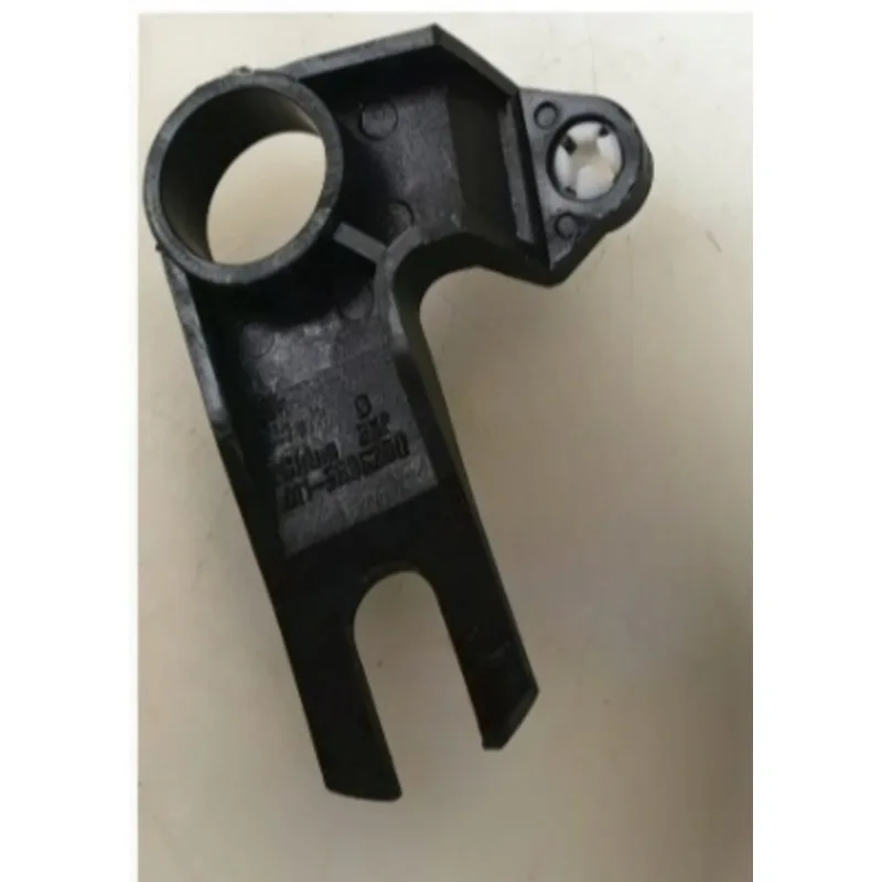 

A11-5606250 A11-5606240 Соединительный штифт левого и правого багажных отсеков для Chery Fulwin Cowin Cowin 2