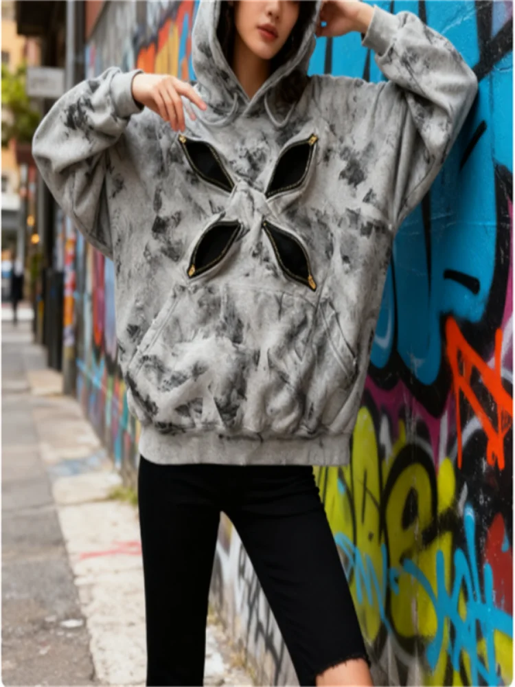 

Wasteland style hooded shirt with personalized chest zipper, aged and vintage style, unisex sweater