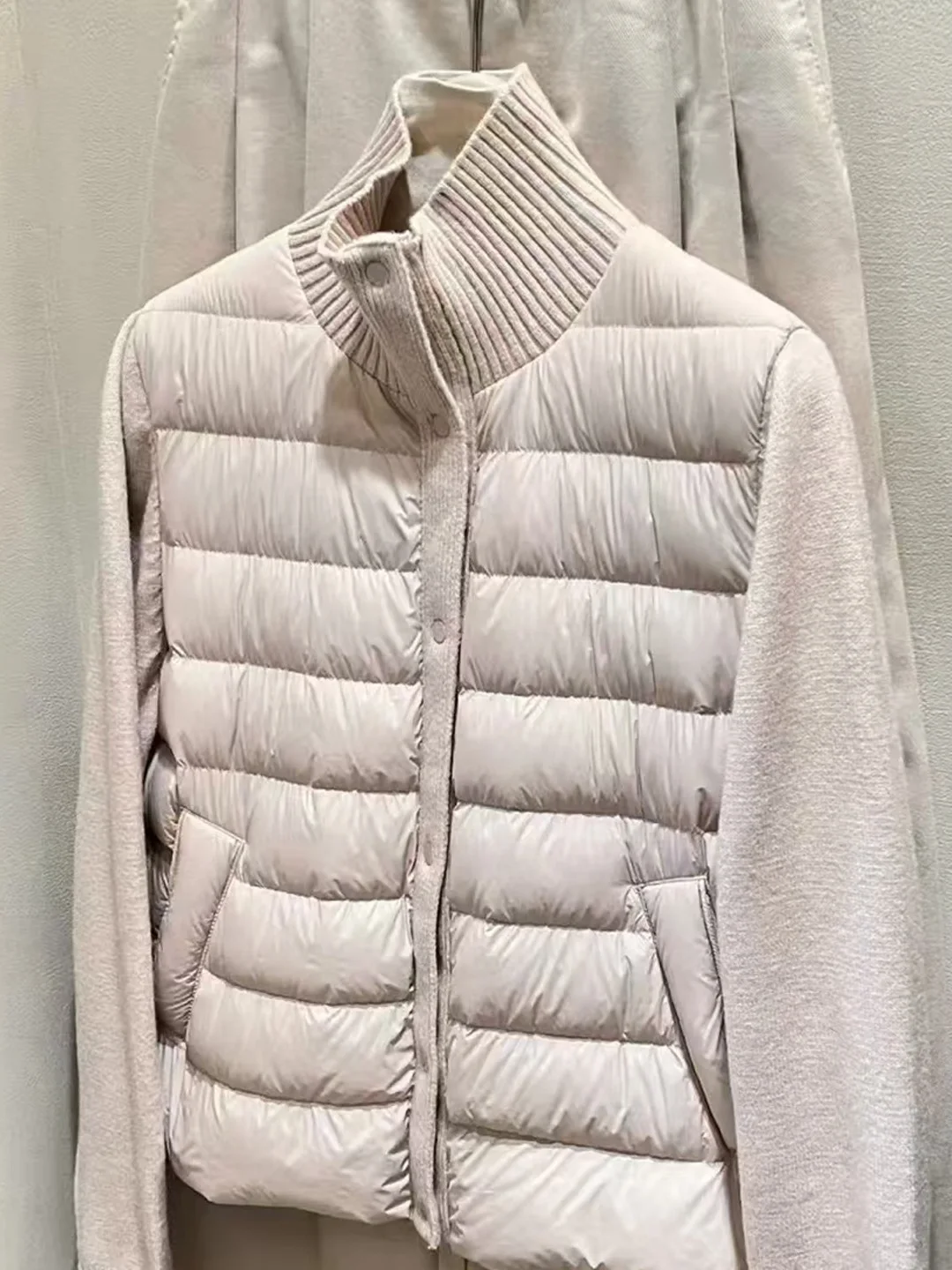 

Легкая женская хлопковая куртка в городском стиле с воротником-стойкой, вязаным дизайном, зимняя верхняя одежда, модная, универсальная, с длинными рукавами