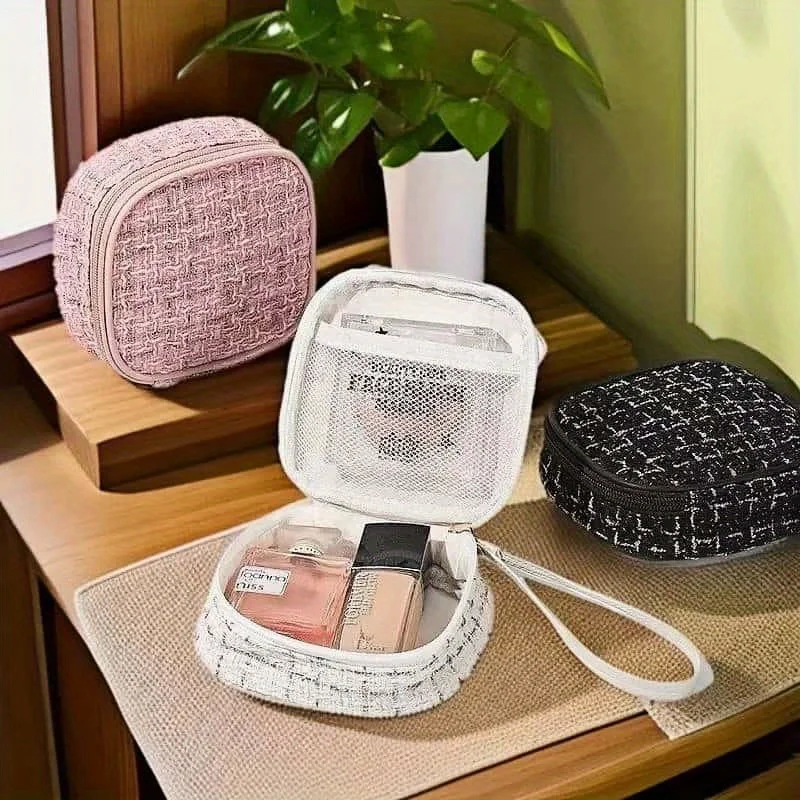 Retro European Style Crochet Cosmetic Bag, Waterproof Multi-Layer Travel Makeup Storage Pouch with High Quality Zipper