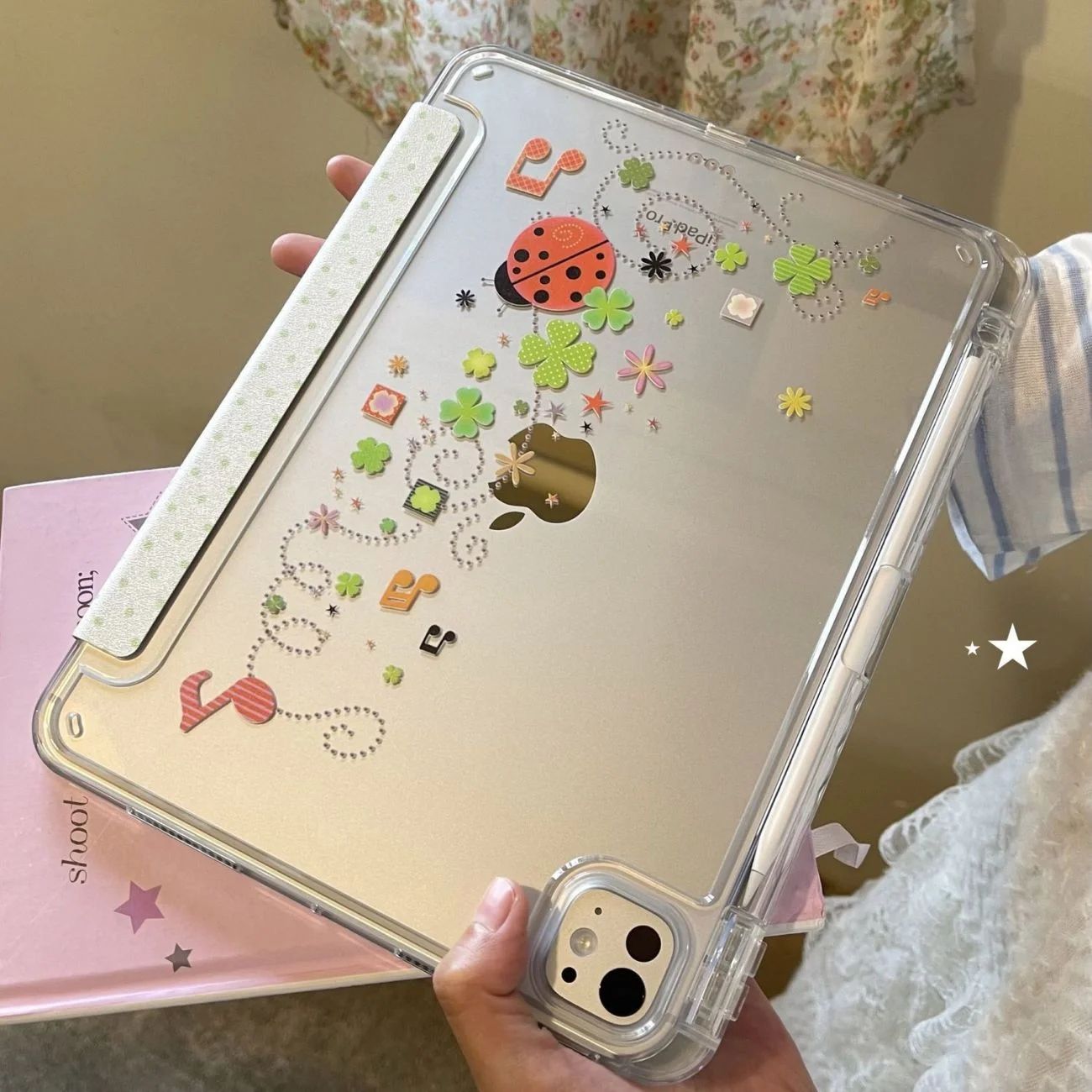 Y2K Simple Green Polka Dot Lucky Grass Case For iPad Air 11 10 11 th A16 9th For iPad Pro 11 4 5 10.9 12.9 M2 M3 M4 Mini 7 Case