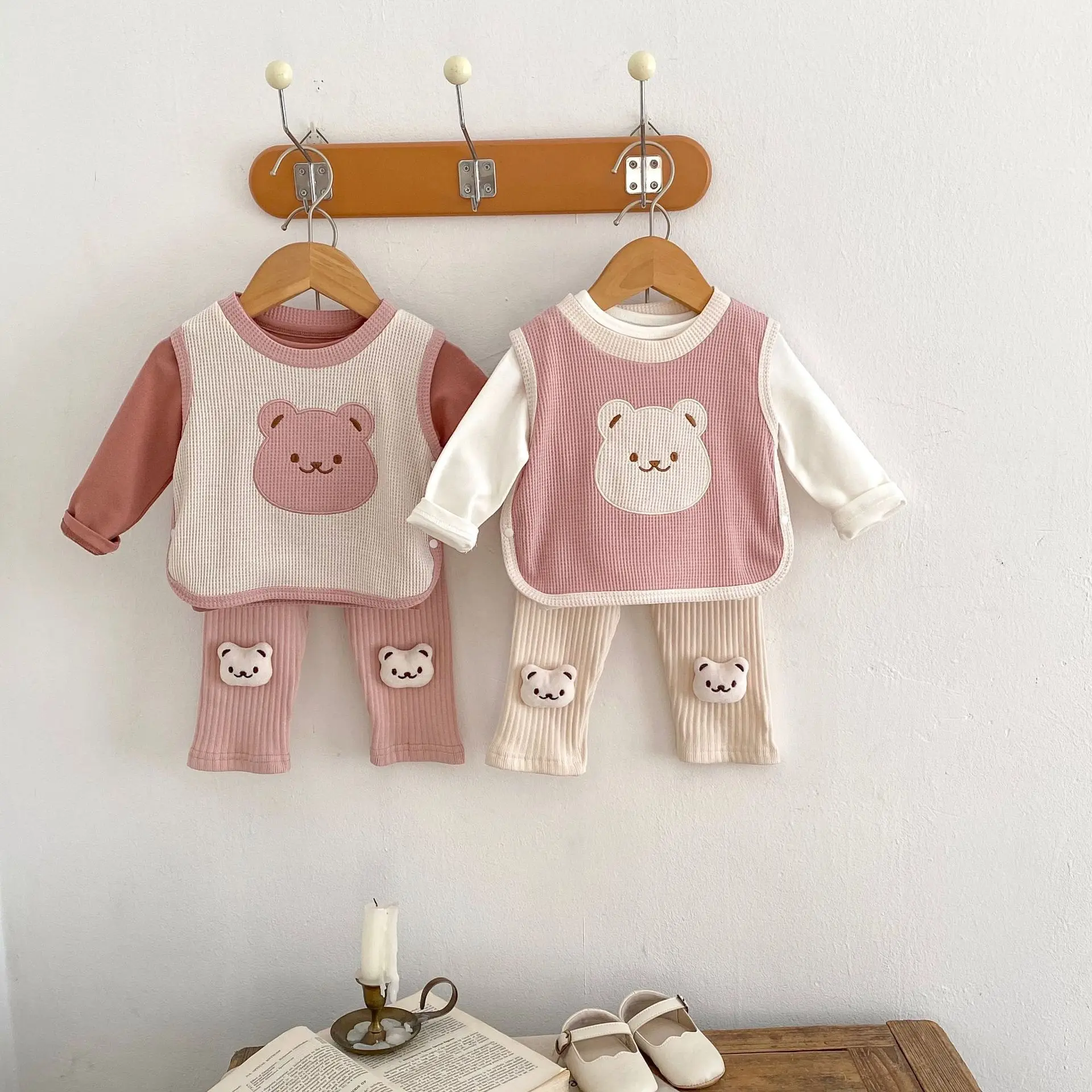 2024 Autumn Baby Girls 3PCS Clothes Set Cotton Long Sleeve Tops Versatile Bear Vest Ribbed Pants Suit Toddler Girls Outfits