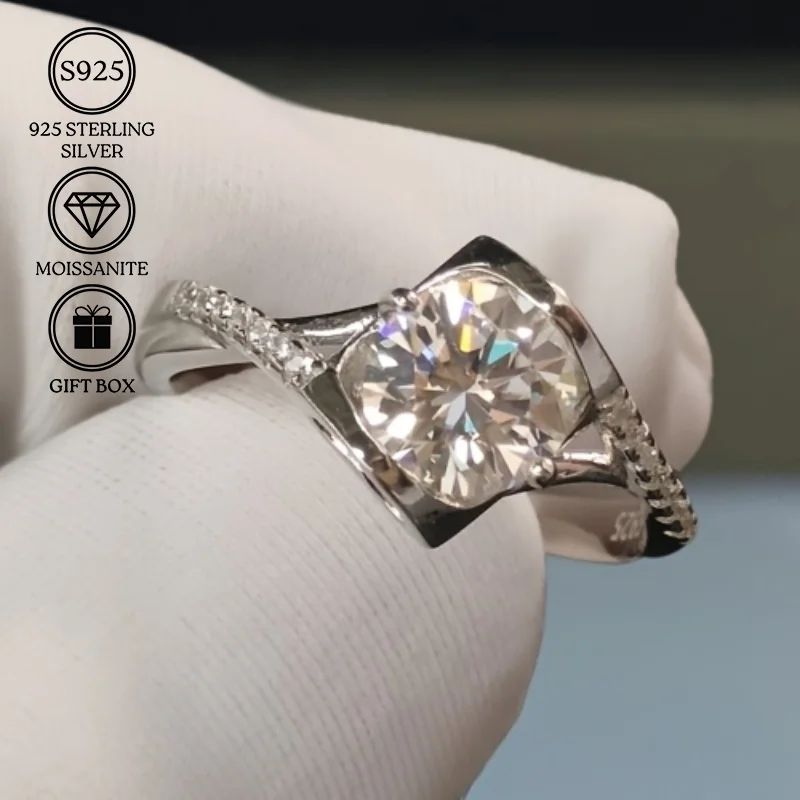 

1pc 1Carat S925 Moissanite 'Angel Kiss' Ring: The Epitome of Understated Elegance and Versatility. Ideal for Every Occasion.