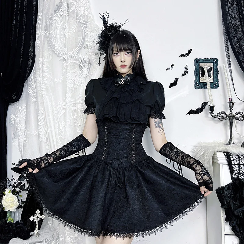 Goth Dark Fashion Girdling Waist Bandage Mini Skirts Mall Gothic Lace Patchwork Pleated Skirts for Women Teachwear Fairy Outfits