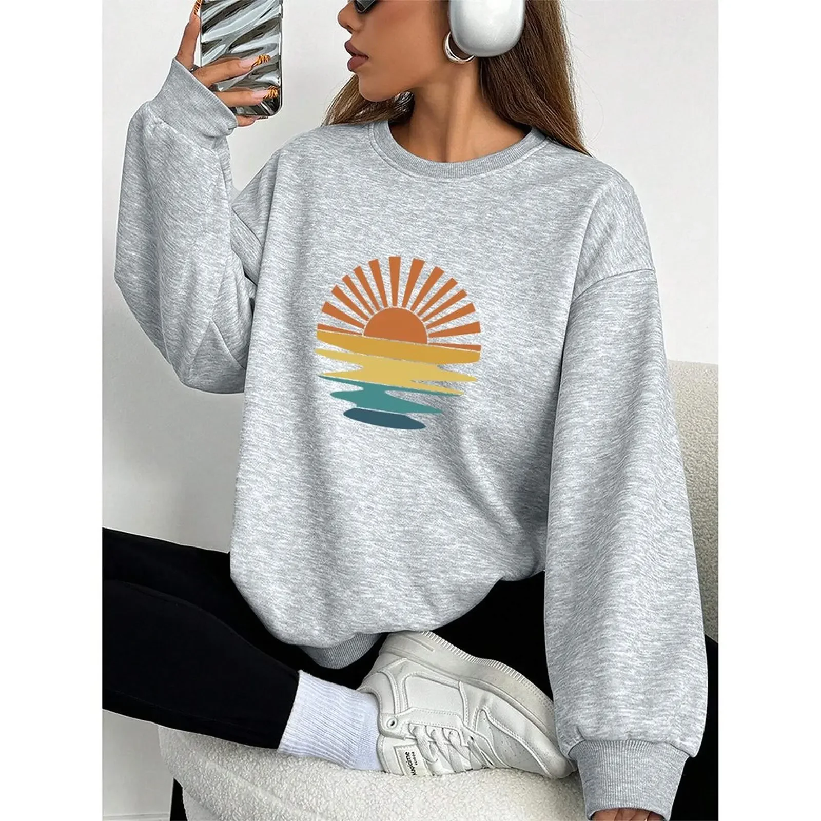 2025 Fashion O-Neck Pullovers Woman Round Neck Long-sleeve Velvet Winter Casual Positive Sunrise Scenery Print Sweatshirt