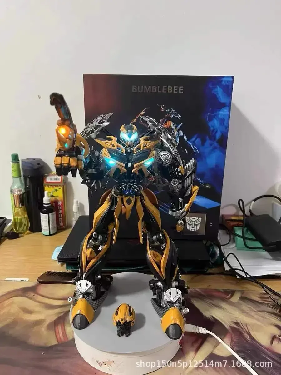 In Stock 1: 18 Alloy Version Bumblebee Comicave Transformation Cs Toys Movable Robot Diamond Model Alloy Model Toy Children Gift