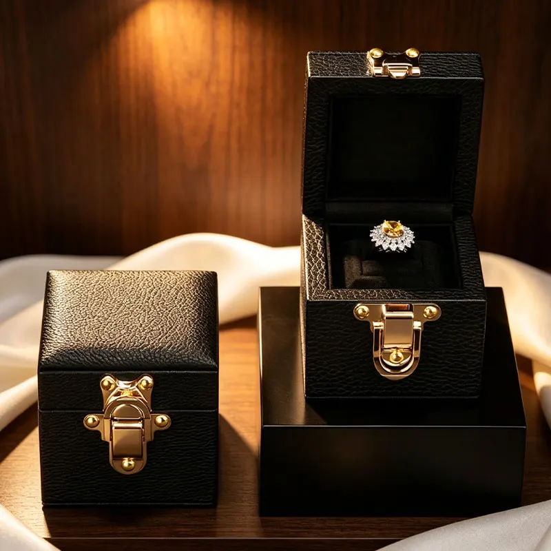WoodTen Ring Box  Jewelry Packaging Box Wedding Proposal Diamond Ring Box High-end Genuine Leather Jewelry Box