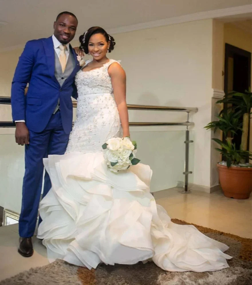 تخصيص تصميم جيد السباغيتي حزام يزين الخرز حورية البحر فستان الزفاف Vestidos De Novia الأورجانزا الكشكشة المتتالية الزفاف