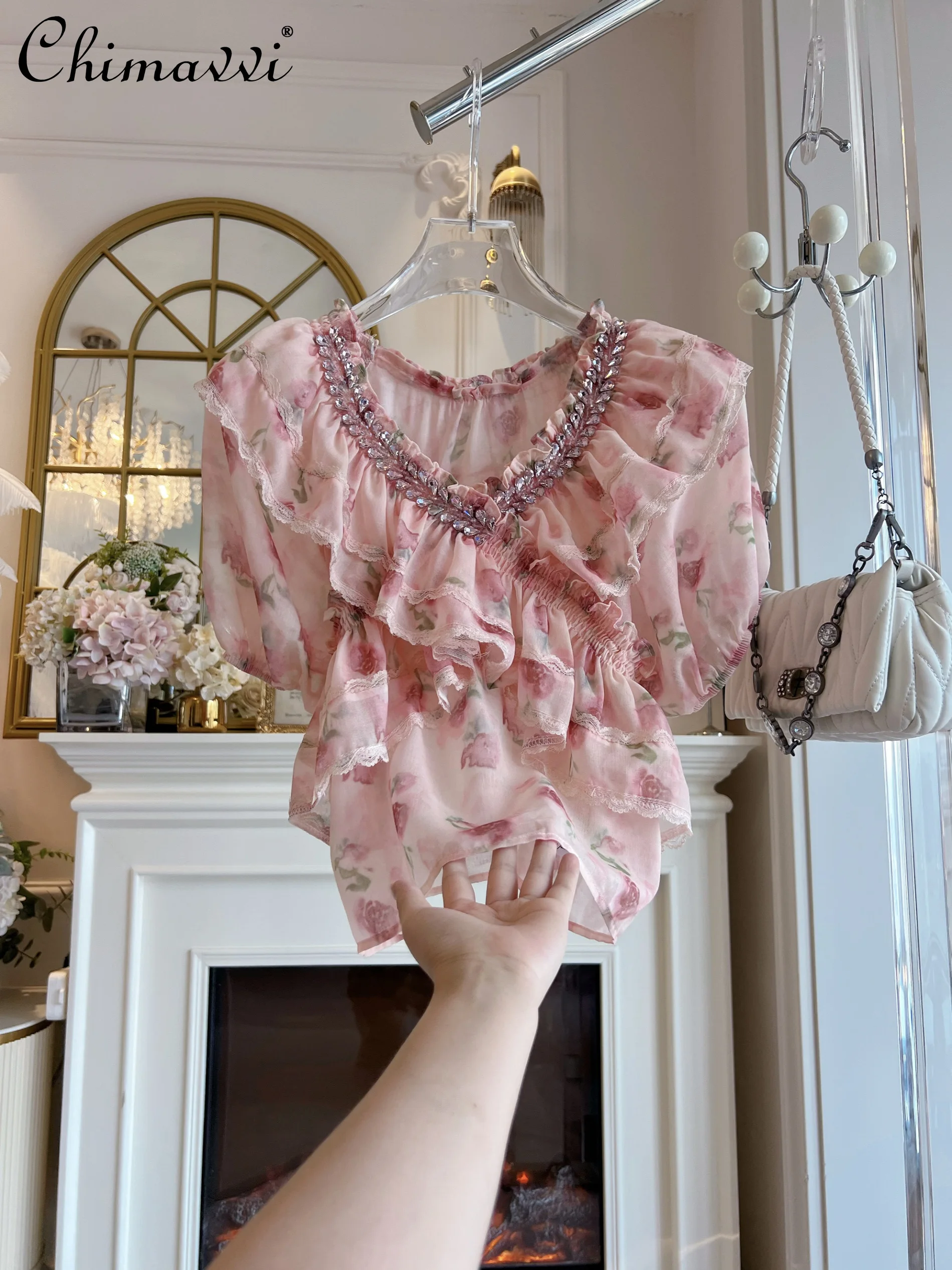 

Korean Fashion Ruffle Edge Short-sleeved Chiffon Shirt Heavy Diamond V-neck Loose Pullover Short-sleeved Sweet Blouse Summer