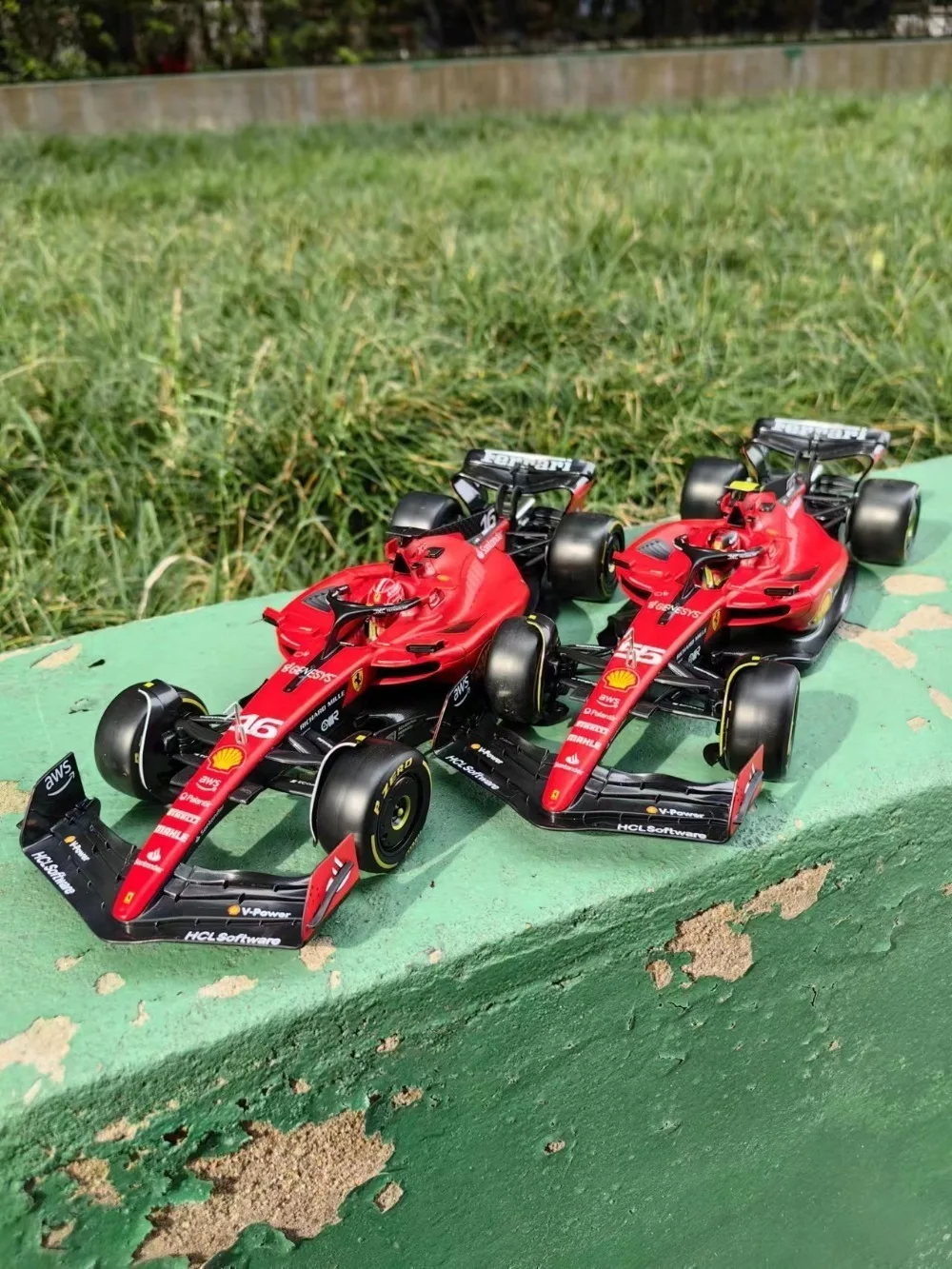 Bburago-Ferrari F1 Racing Modelo Toy Car, 1:18, SF23 Escala, Liga Diecast, Grande Escala, Fórmula Um, Novo modelo, #16 Lecler, 55 Sainz Jr, 2023