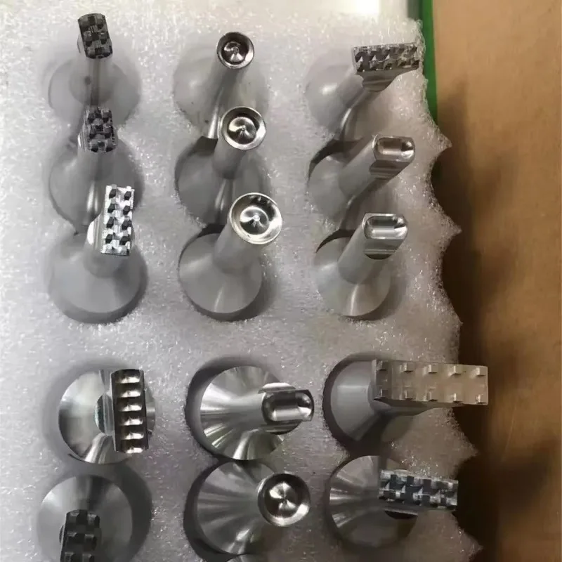 Customized Welding Head 28Khz Ultrasonic Plastic Spot Welding Machine 1Pcs Nozzle Ultrasonic Mold Welding Head