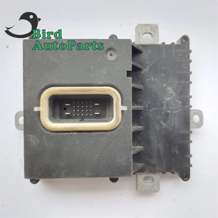 650.61.116.99C Original A2048708326 Headlight Ballast Control Module For Mercedes-Benz X204