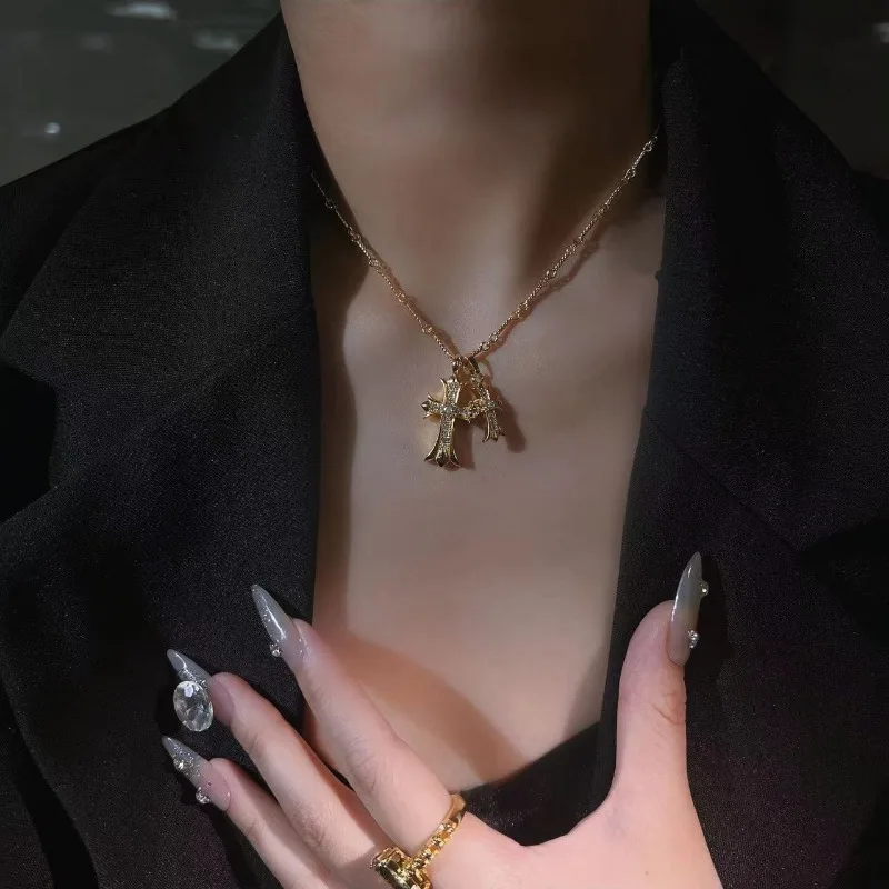 حار بيع تشو يانغتشينغ تونغ طبقة مزدوجة الصليب الحلو كول لوه القلب قلادة المتخصصة تصميم ضوء المجوهرات الفاخرة الاتجاه #2