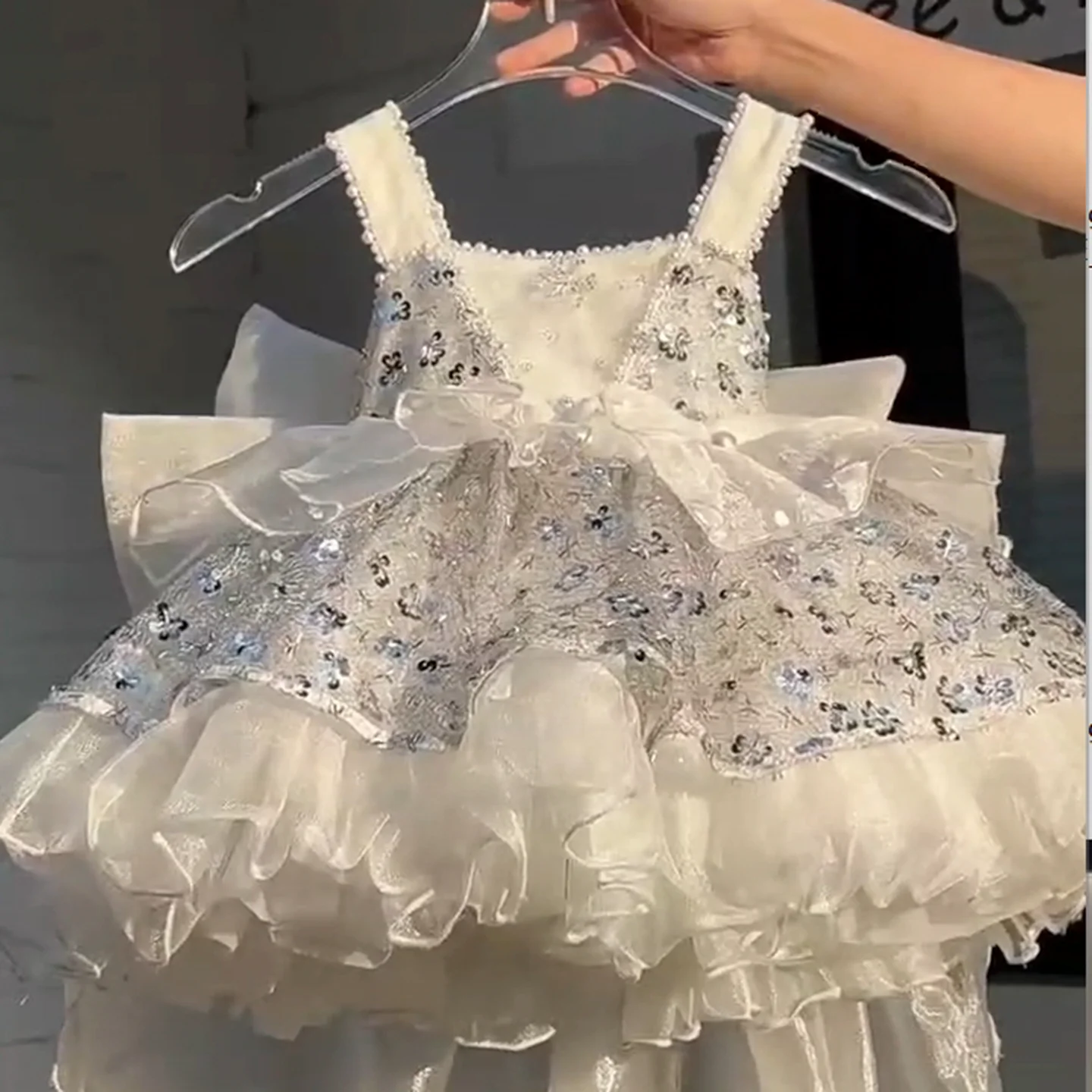 

Jill Wish M009 White Strapless Flower Girl Dress with Bows Knee Length 1st Birthday Festival Wedding Party Ball Gown for Kids