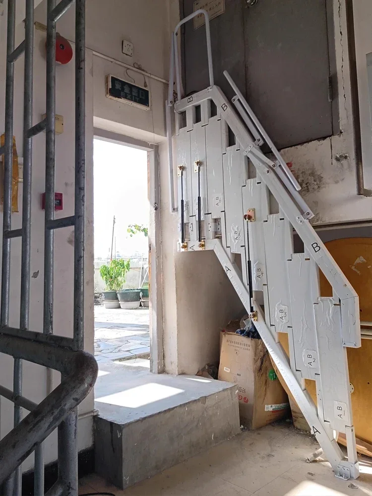 Door-to-door installation stair wall folding step alloy outdoor outdoor folding ladder household custom attic ladder