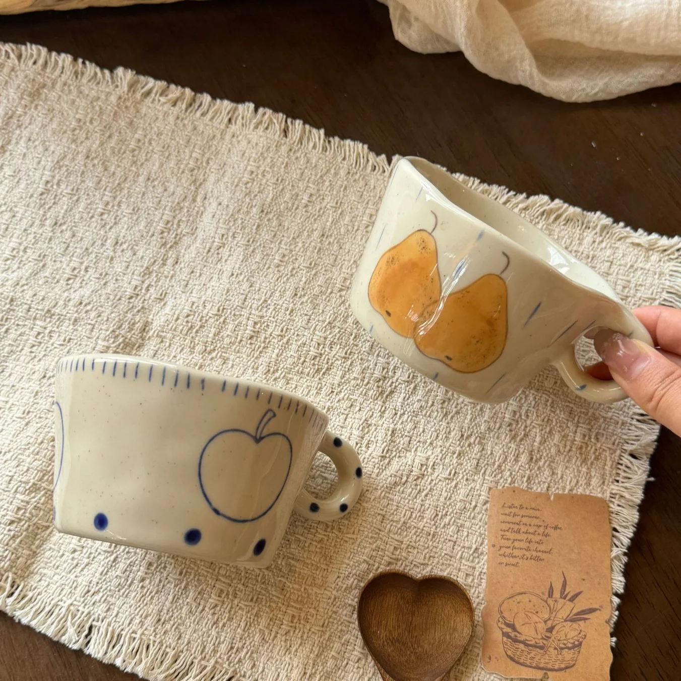 INS Style Ceramic Mugs, Hand-Painted Pear & Apple Pattern, Perfect for Coffee & Afternoon Tea