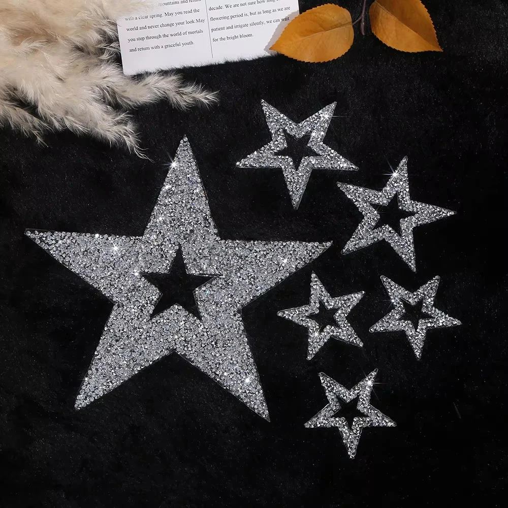2pcs Fashion Sparkling Rhinestone Hollow Star Patches Pattern Clothes Sequined DIY Appliques Bling Iron-on Patches Accessories