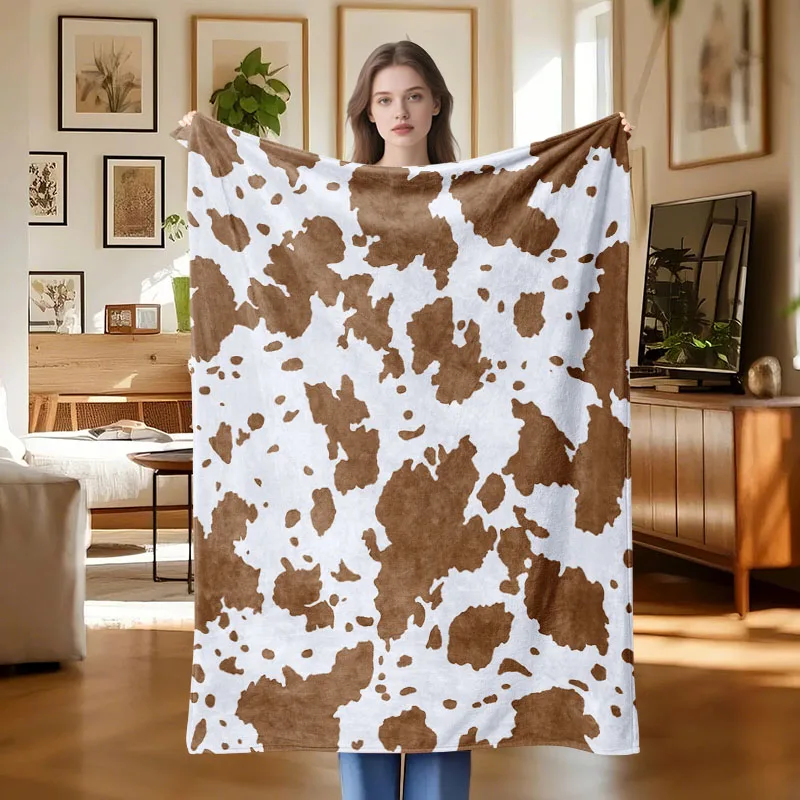 

Уютное коричневое фланелевое одеяло с коровьим принтом — мягкое для дивана, кровати, офиса — идеально подходит для сна и подарков, лучший выбор на Рождество