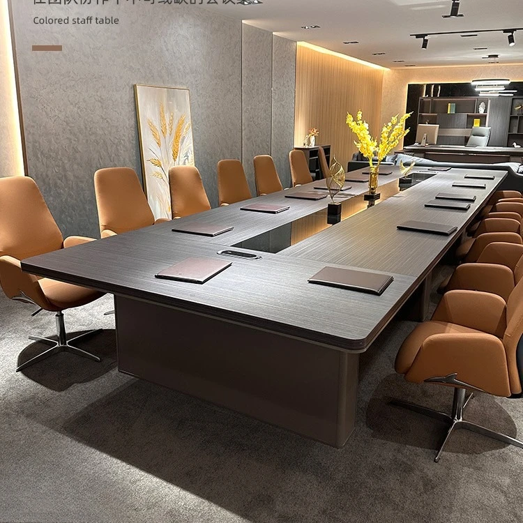 

2025 элитный легкий роскошный конференц-стол, простая современная офисная крупномасштабная длинная новая модель для переговоров