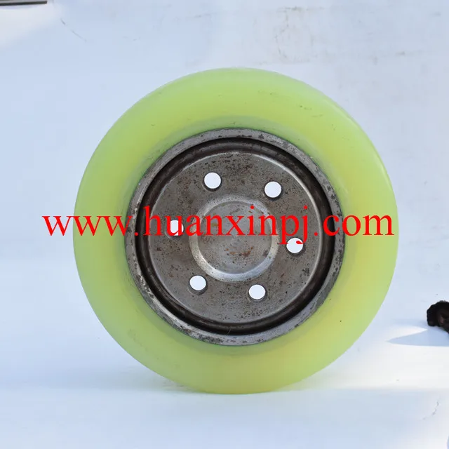 6-hole Polyurethane Coated DC Motor Drive Wheel 330 * 145 * 194mm Suitable for 6/7FBR10-18 Electric Forklifts