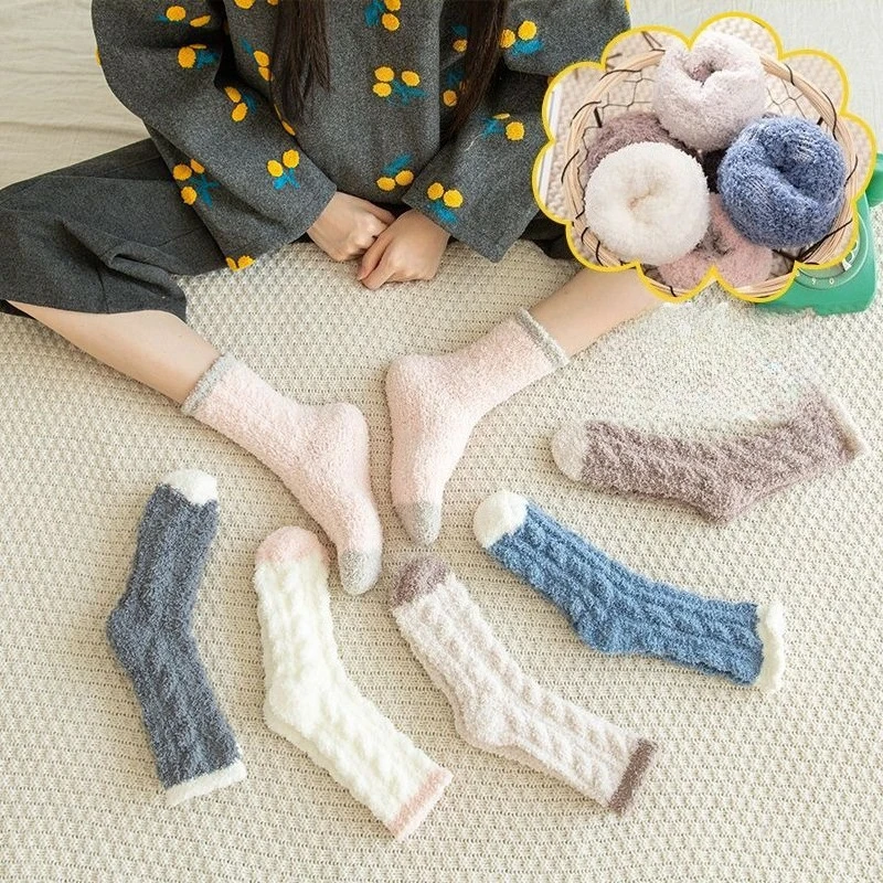 7 قطعة مجموعة المرأة جوارب الصوف المرجاني لفصل الشتاء لطيف سميكة النوم وارتداء الأرض الجوارب الدافئة جوارب طويلة إلى الركب لجميع القديسين