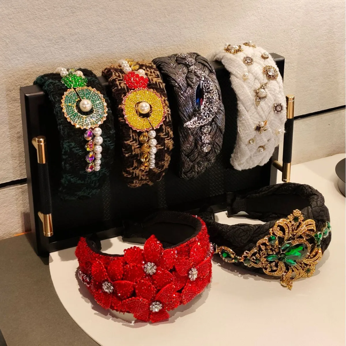 European and american fashion retro light luxury heavily embellished braided headband with full rhinestone floral design